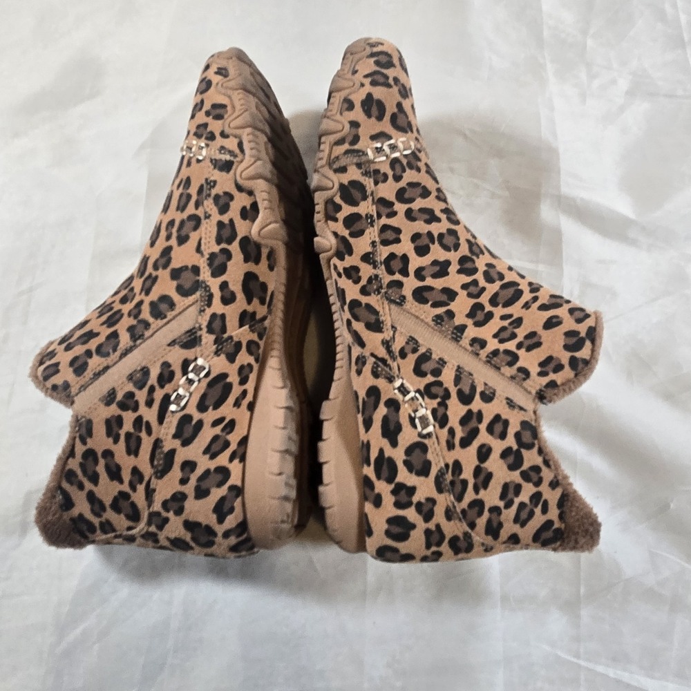 Skechers Leopard Print Faux Fur Lined Ankle Booties Side Zip Women's 8.5 - Picture 4 of 9